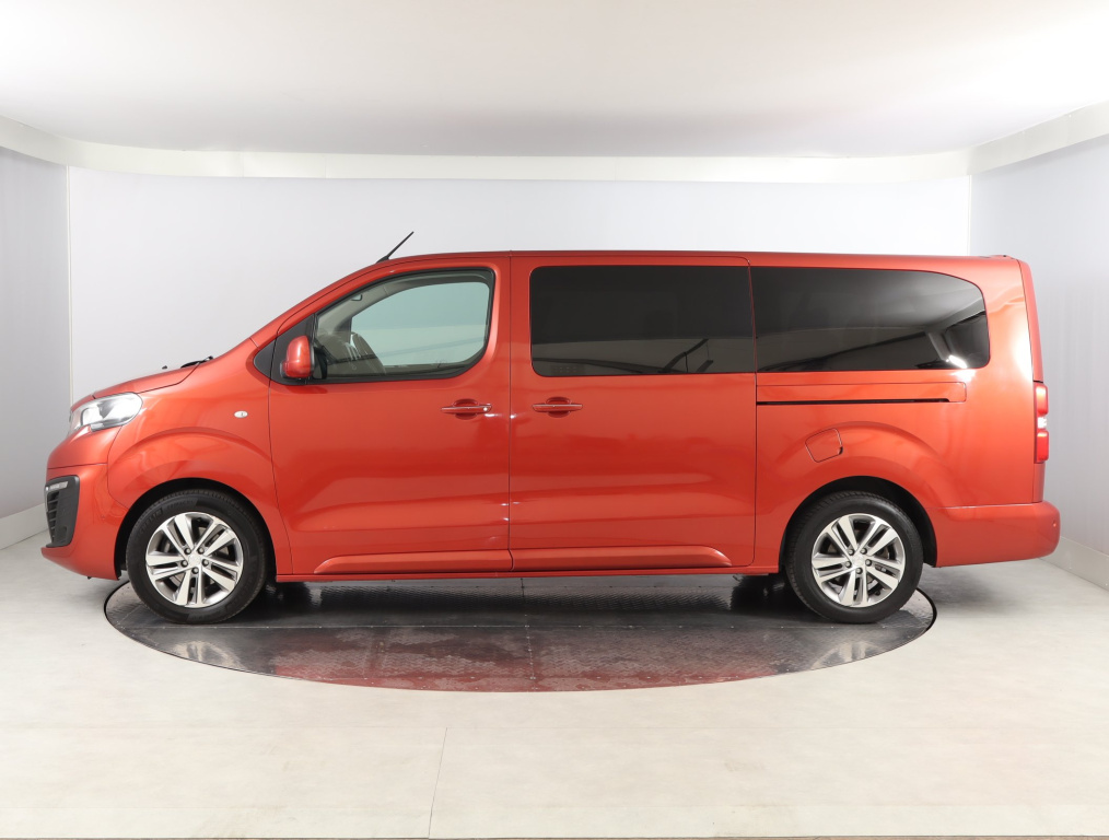 Peugeot Traveller