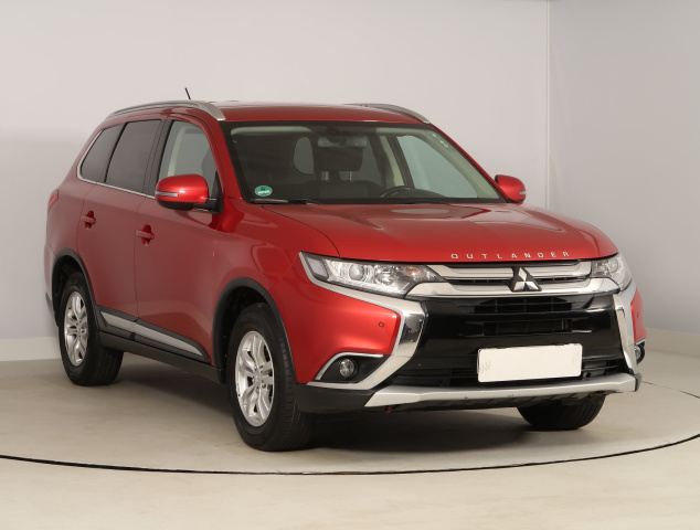 Mitsubishi Outlander 2016