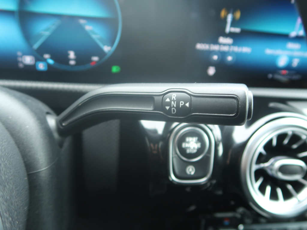 Mercedes-Benz A