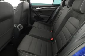 Volkswagen Golf - 2018