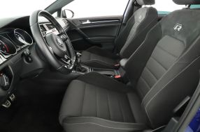Volkswagen Golf - 2018