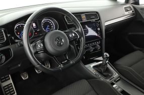 Volkswagen Golf - 2018