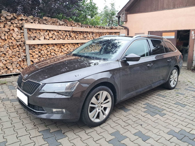 Škoda Superb 2017