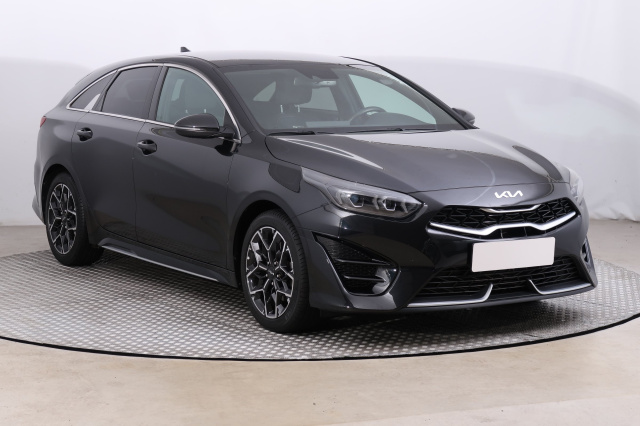 Kia ProCeed 2021