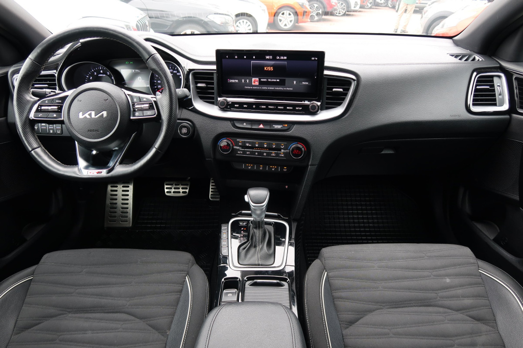Kia ProCeed