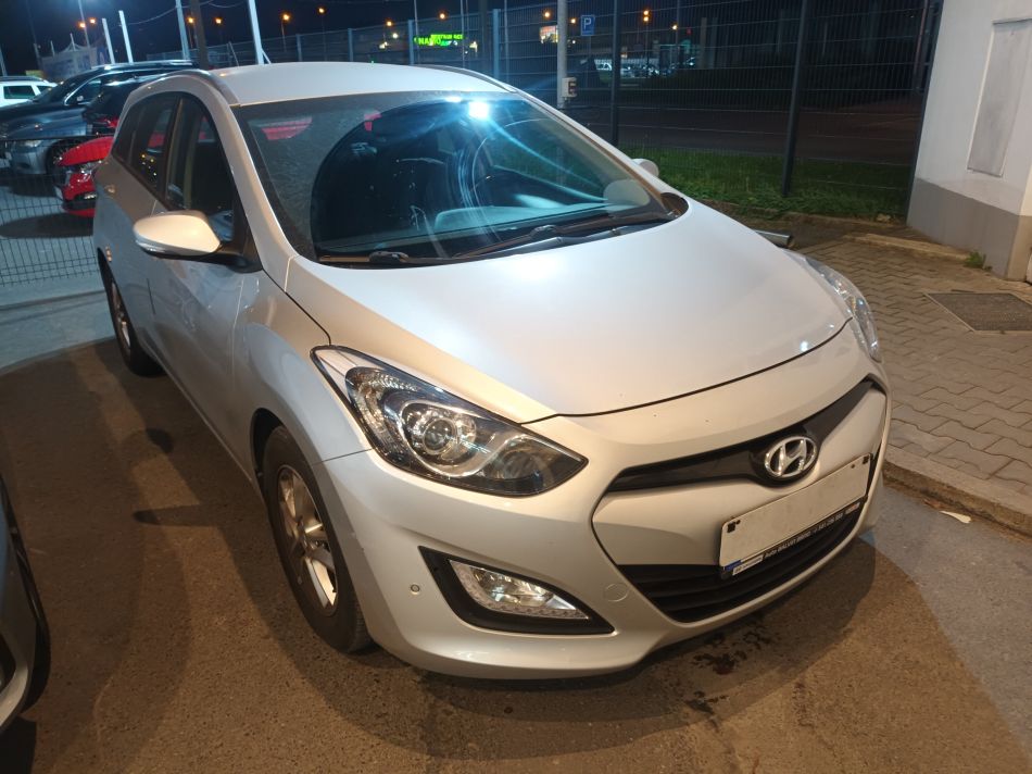 Hyundai i30 - 2013