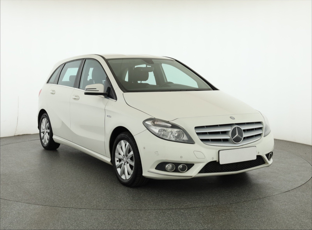 Mercedes-Benz B