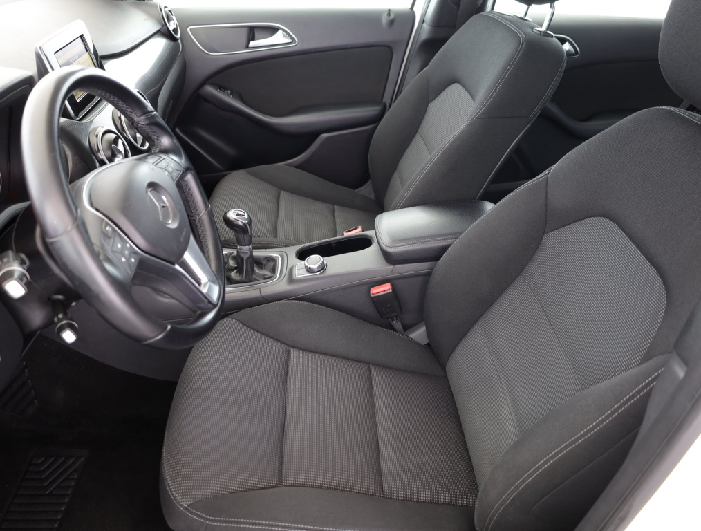 Mercedes-Benz B