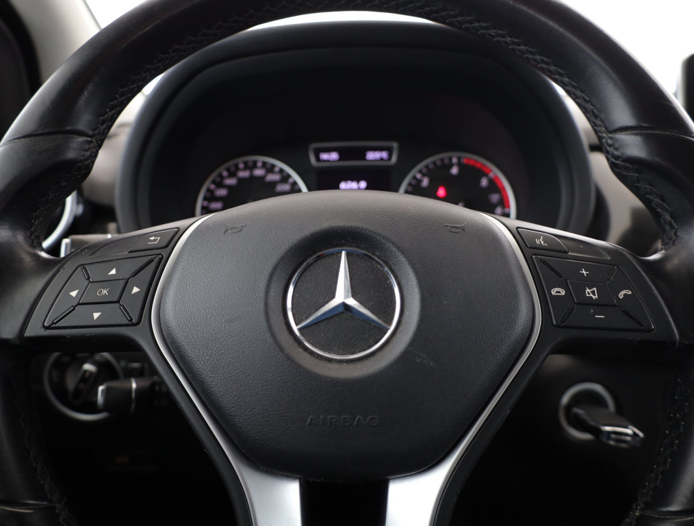 Mercedes-Benz B
