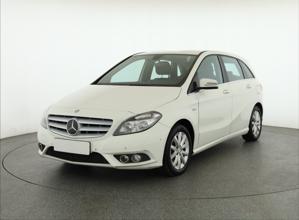 Mercedes-Benz B