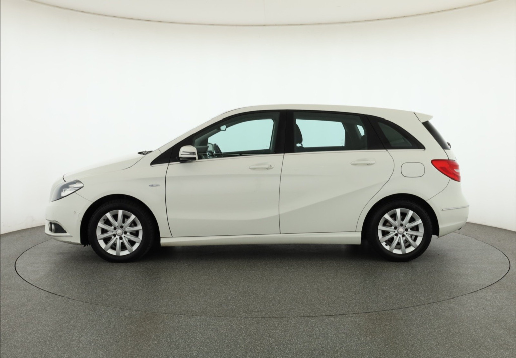 Mercedes-Benz B