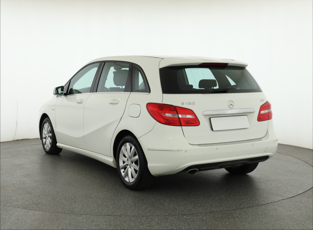 Mercedes-Benz B