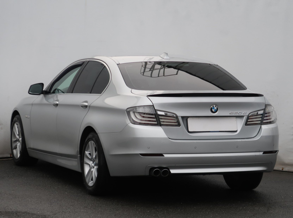 BMW 5