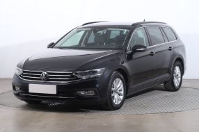 Volkswagen Passat - 2021