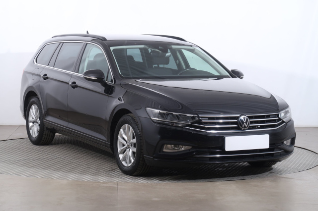 Volkswagen Passat 2021