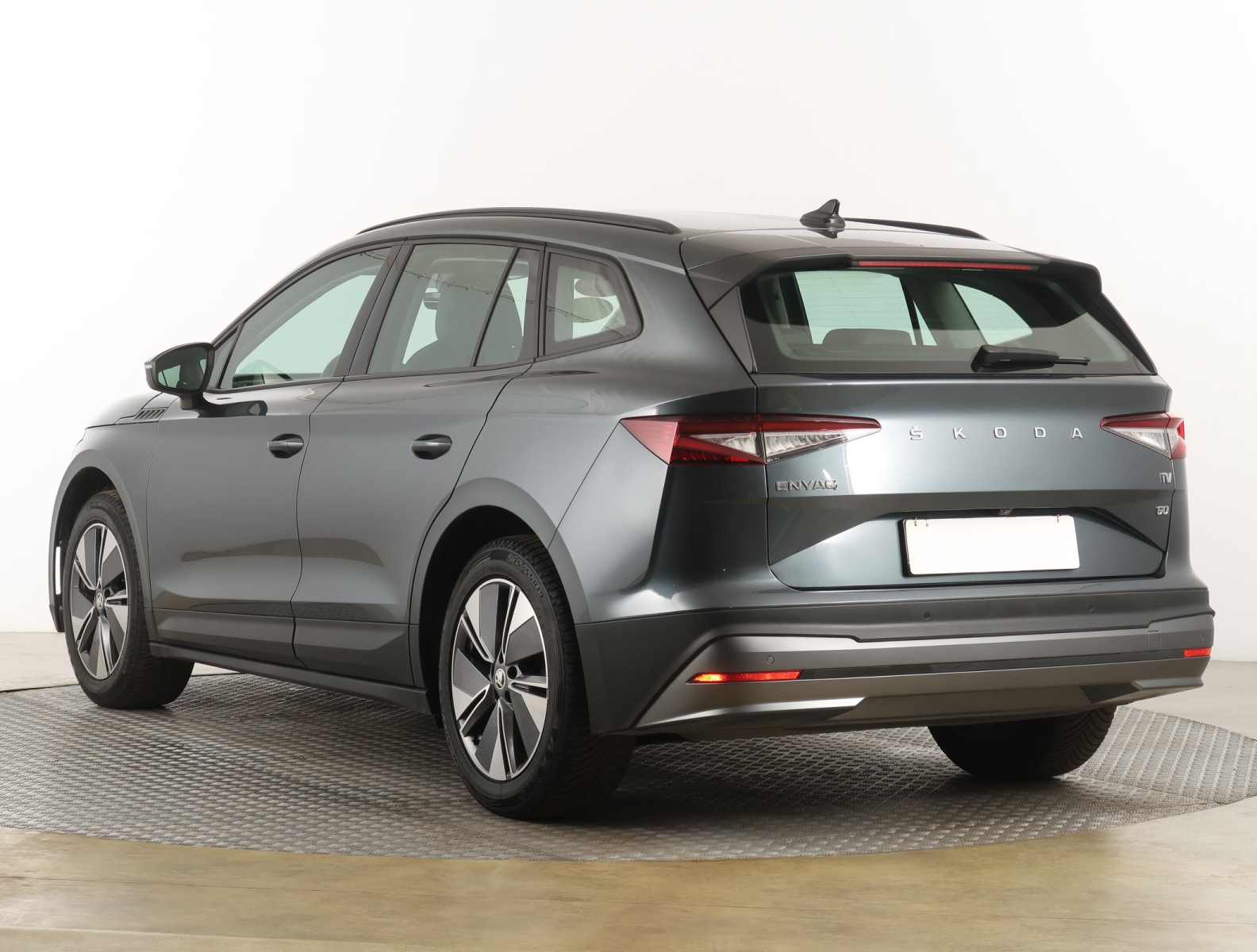 Škoda Enyaq - 2021