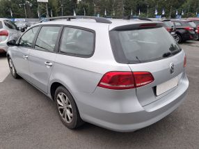 Volkswagen Passat - 2012