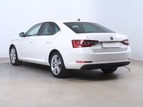 Skoda Superb - 2016