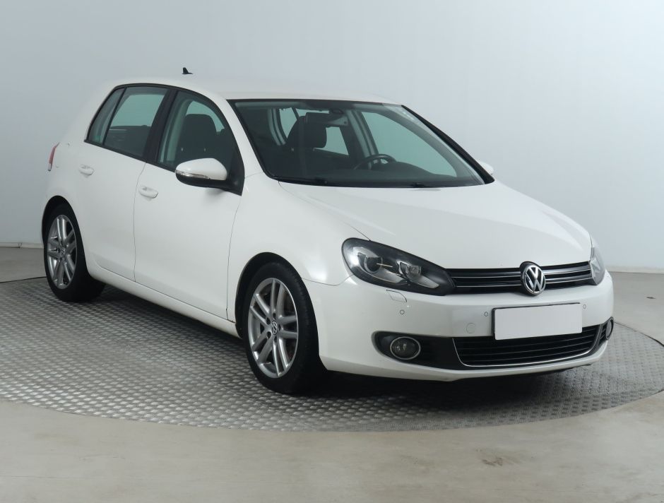 Volkswagen Golf - 2010