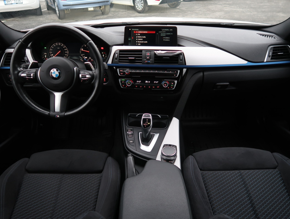 BMW 3