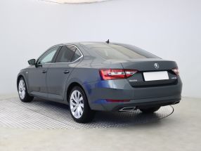 Skoda Superb - 2019