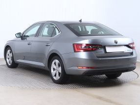 Skoda Superb - 2019