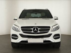 Mercedes-Benz GLE - 2016