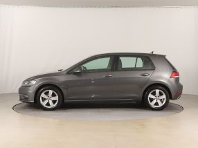 Volkswagen Golf - 2017