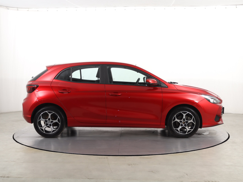MG 3, 2025