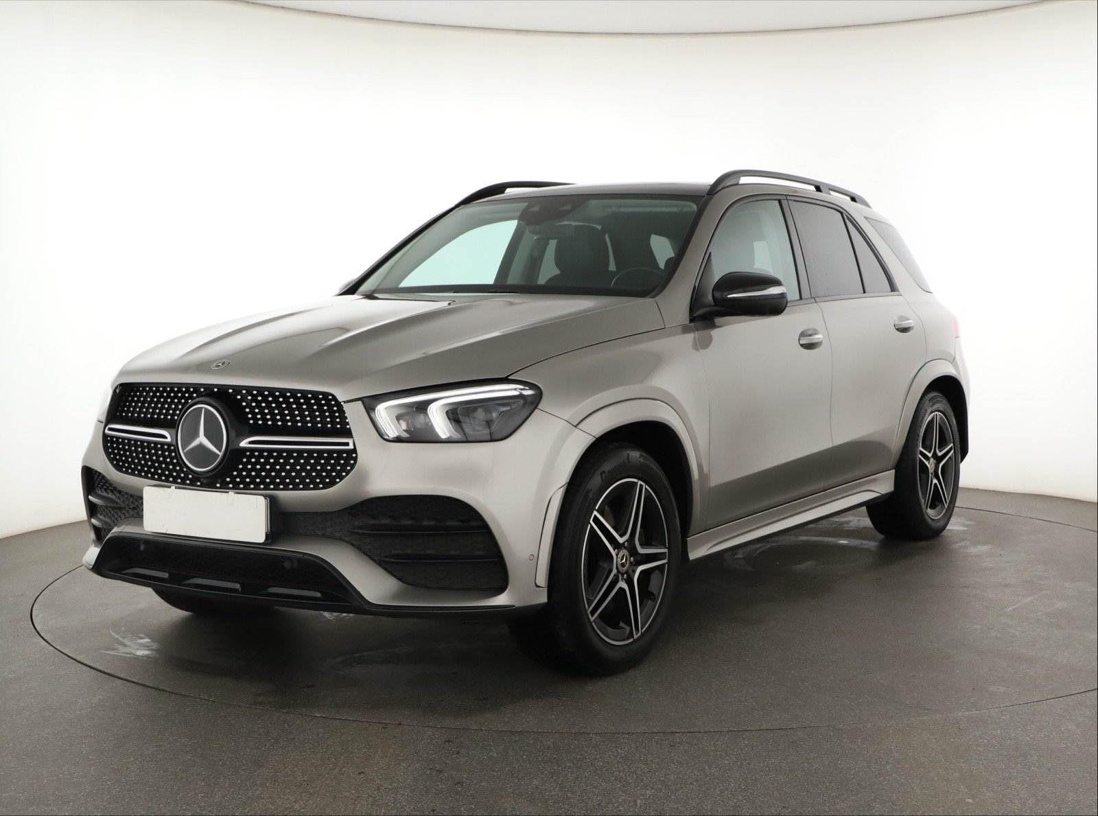 Mercedes-Benz GLE - 2021