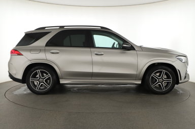 Mercedes-Benz GLE - 2021