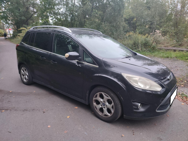 Ford Grand C-Max 2011