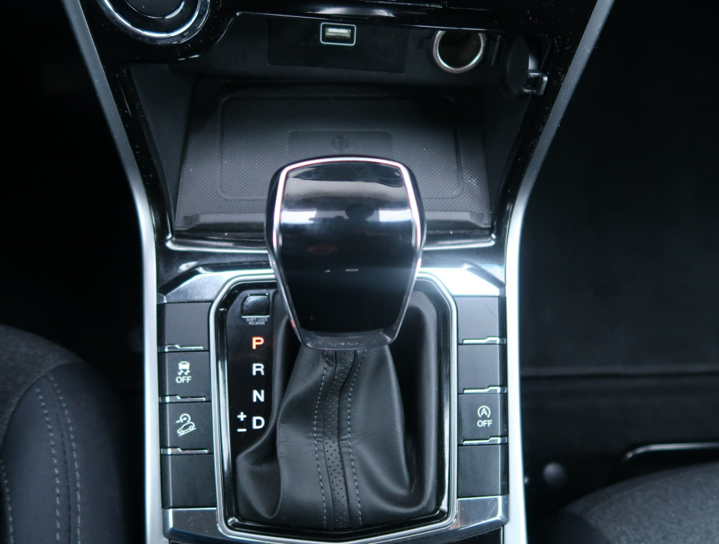 Ssang Yong Korando