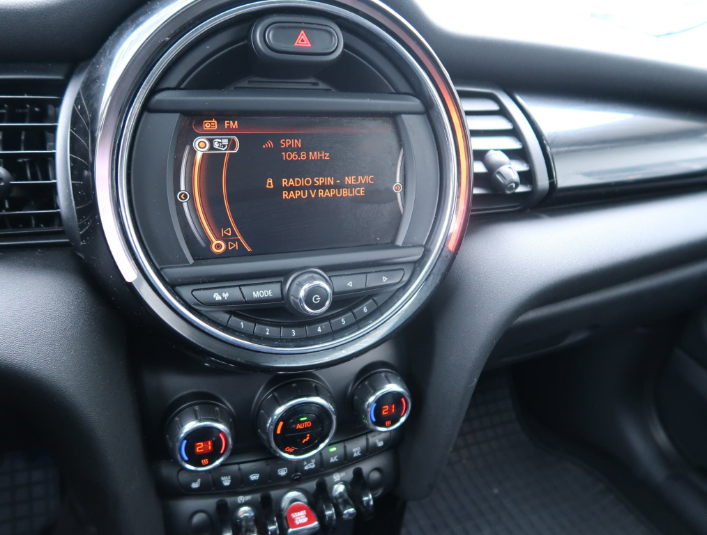MINI 3-door