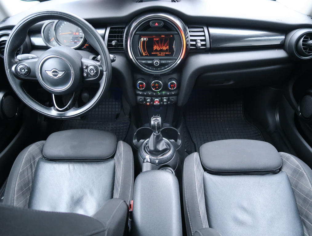 MINI 3-door