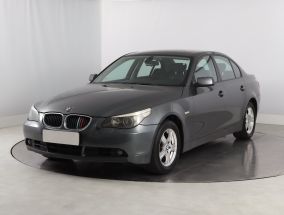 BMW 5 - 2004