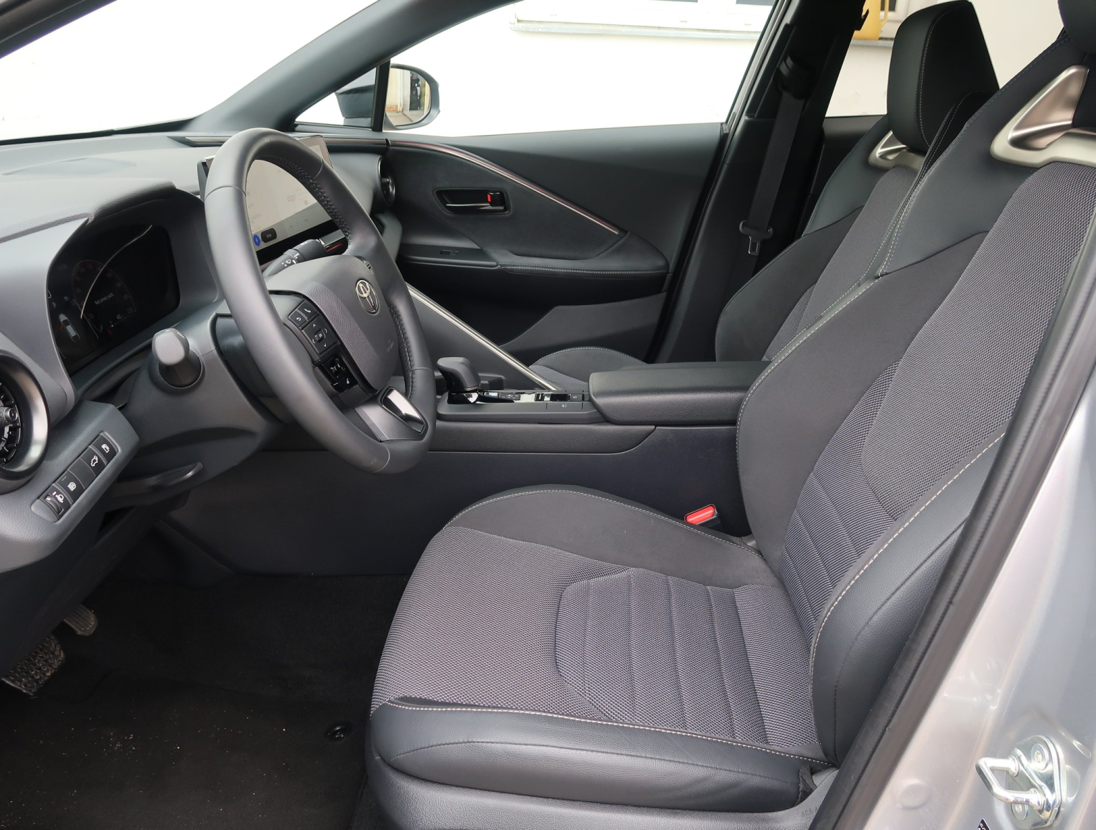 Toyota C-HR - 2024