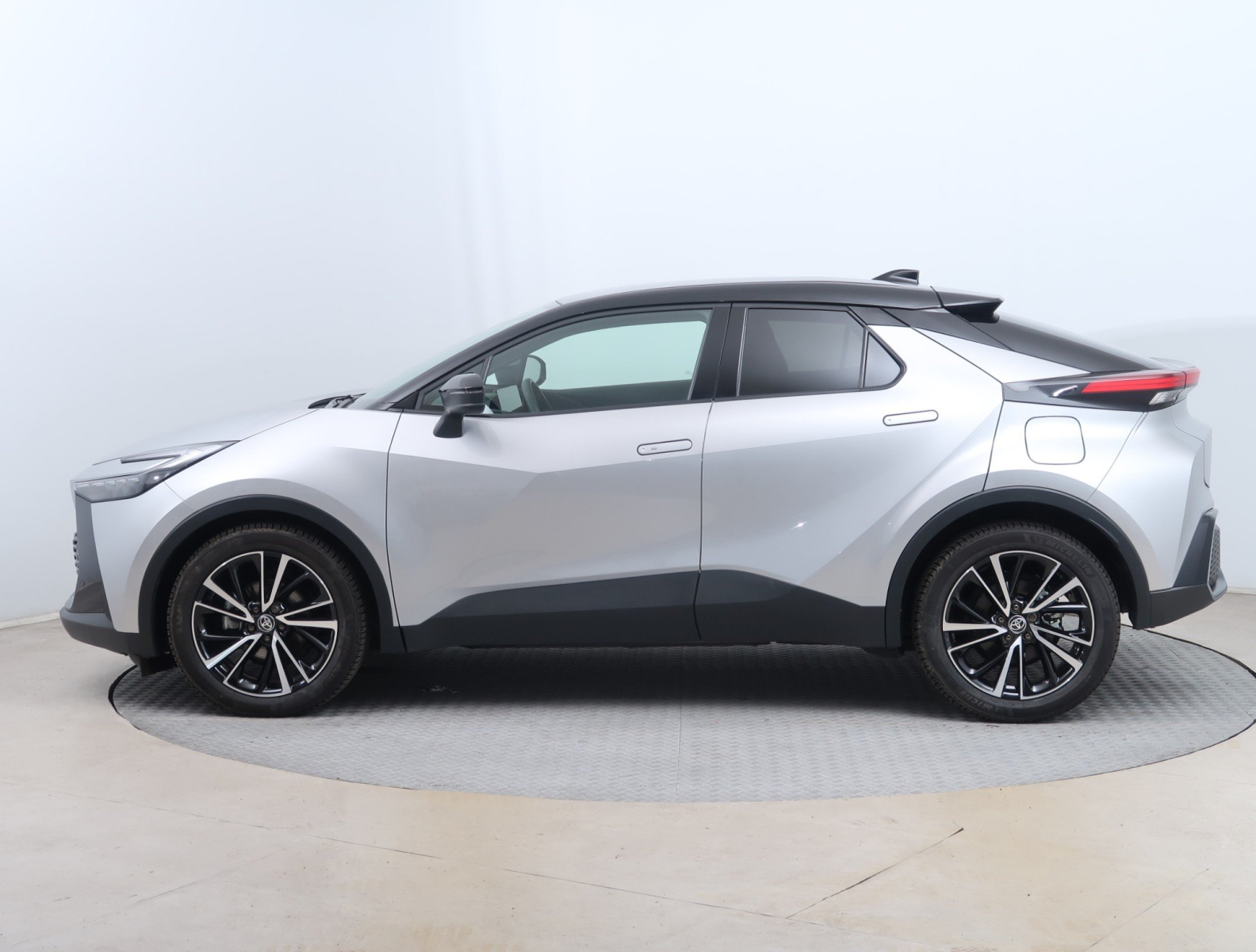 Toyota C-HR - 2024