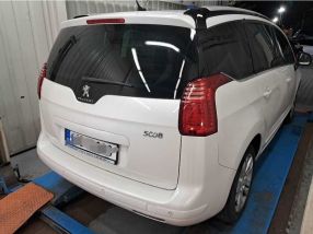 Peugeot 5008 - 2014