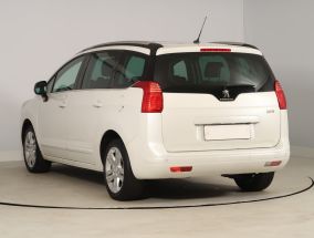 Peugeot 5008 - 2014