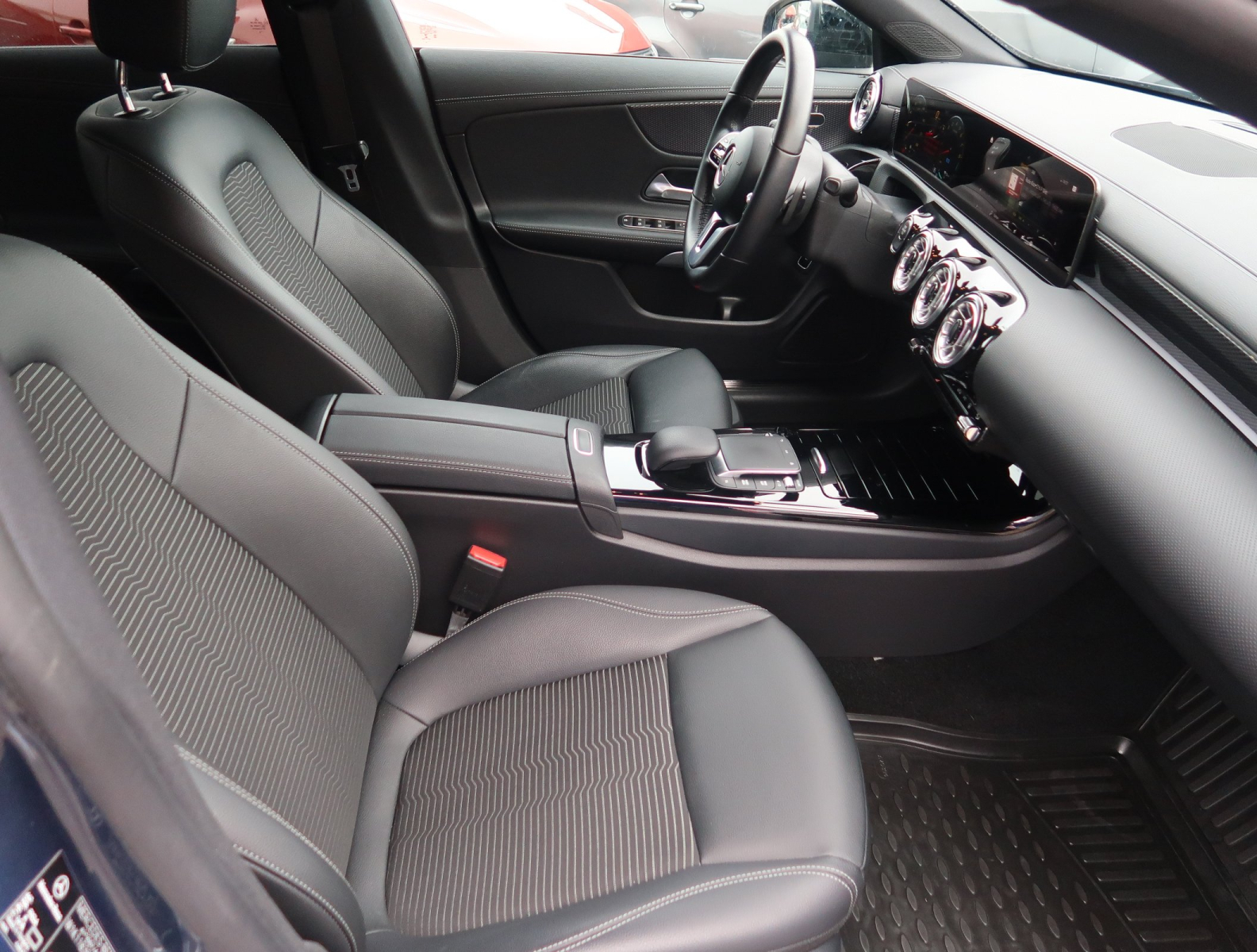 Mercedes-Benz CLA - 2022