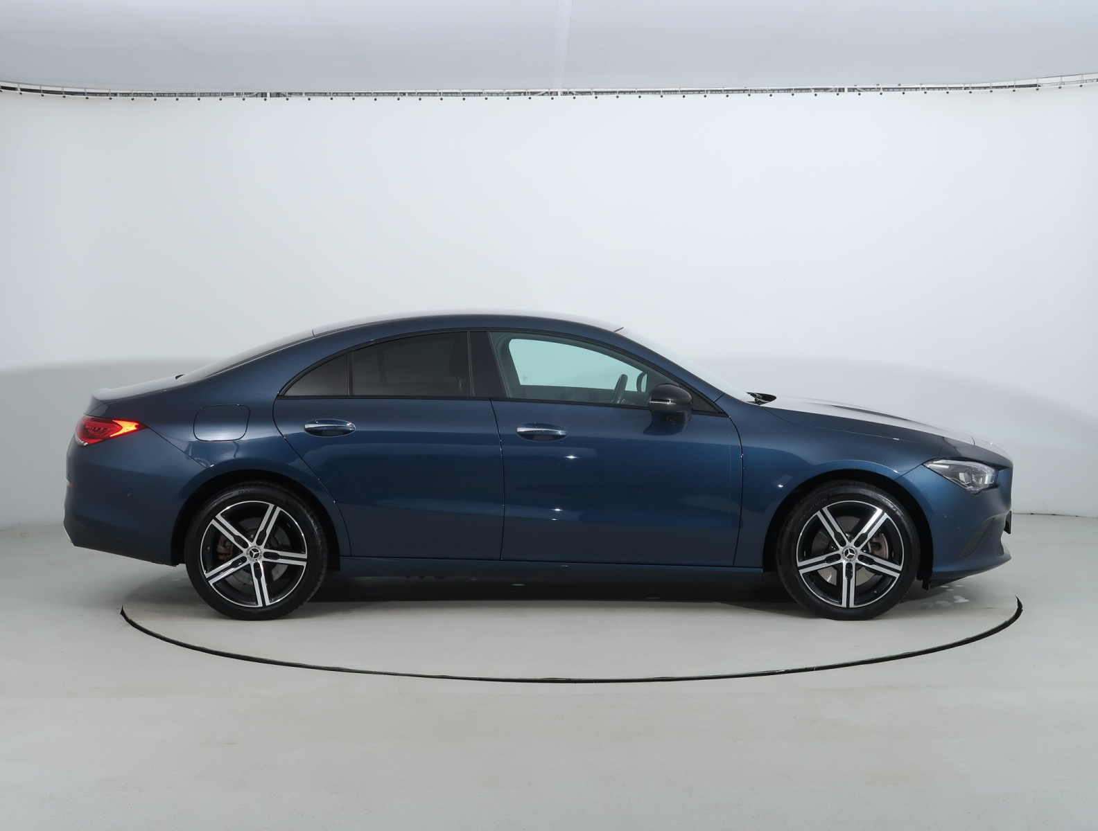 Mercedes-Benz CLA - 2022