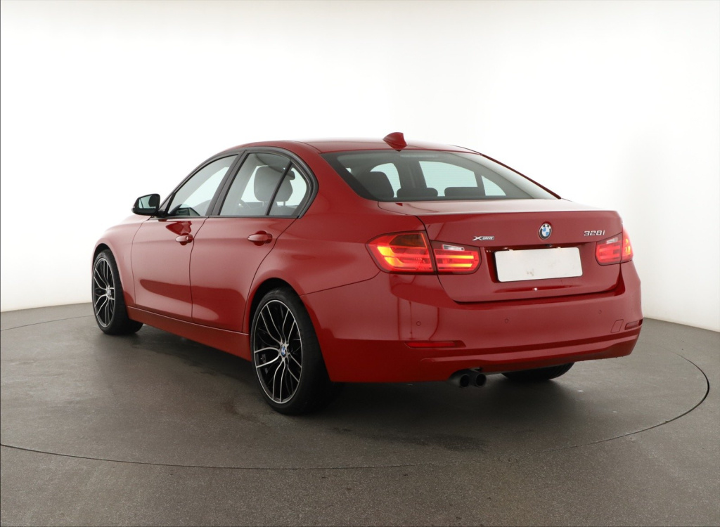 BMW 3