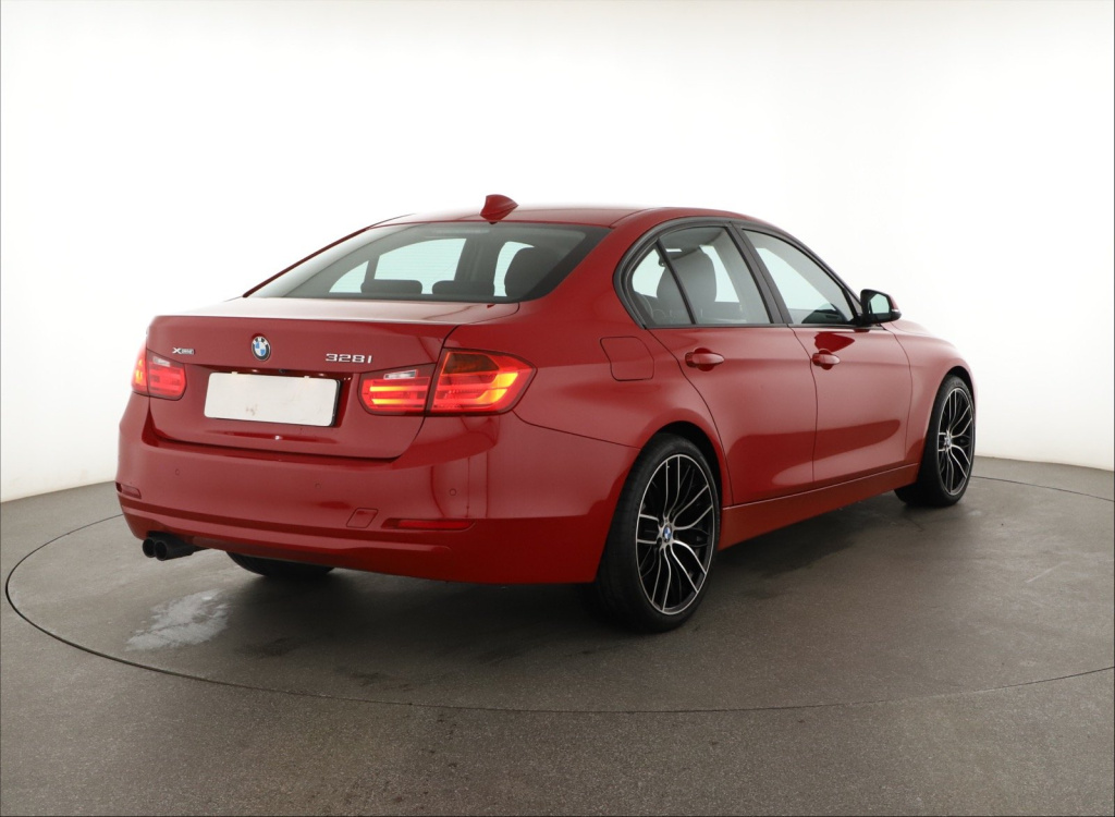 BMW 3