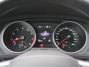 Volkswagen Tiguan - 2022