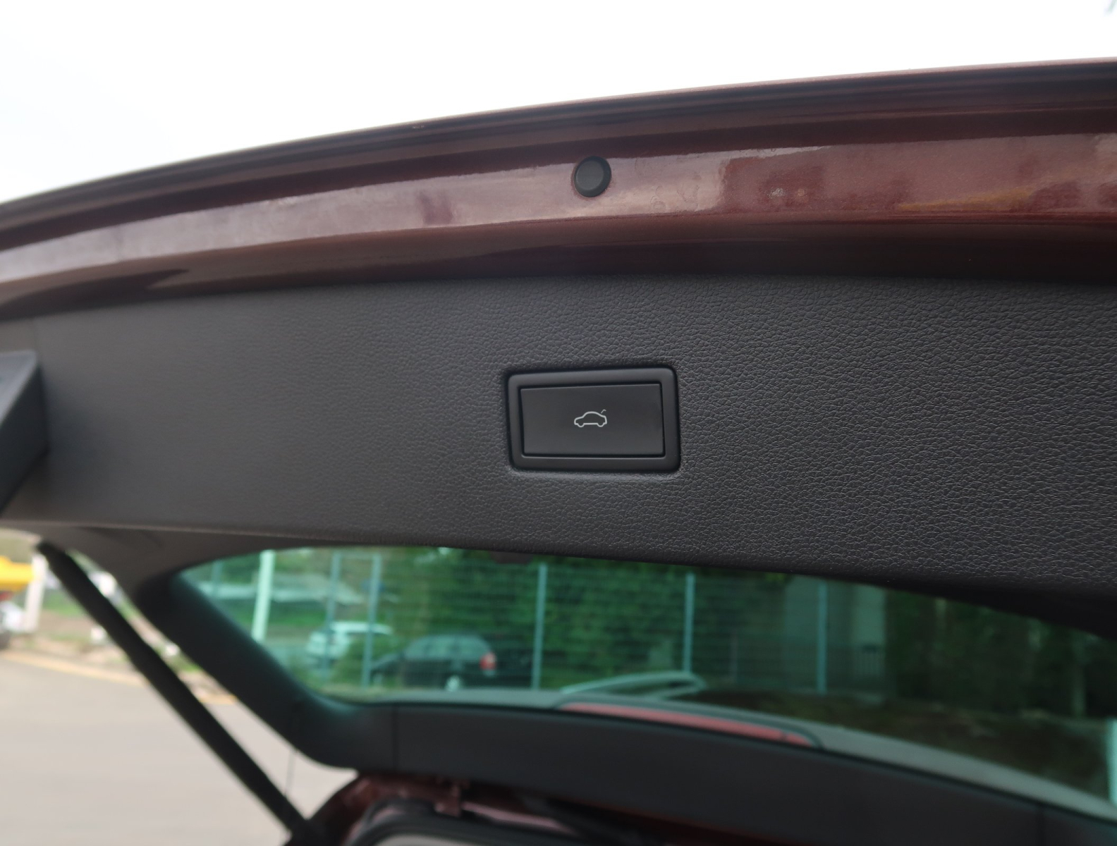 Volkswagen Tiguan - 2022