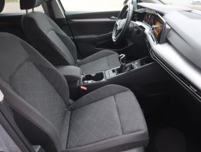 Volkswagen Golf - 2022
