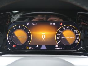 Volkswagen Golf - 2022