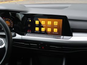Volkswagen Golf - 2022