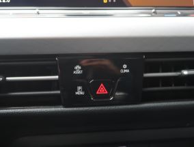 Volkswagen Golf - 2022